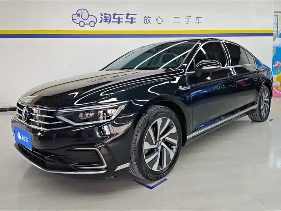 Volkswagen Magotan GTE plug-in hybrid Magotan GTE plug-in hybrid 2022 GTE luxury model 2022 — фото 1, купить с доставкой в Москву