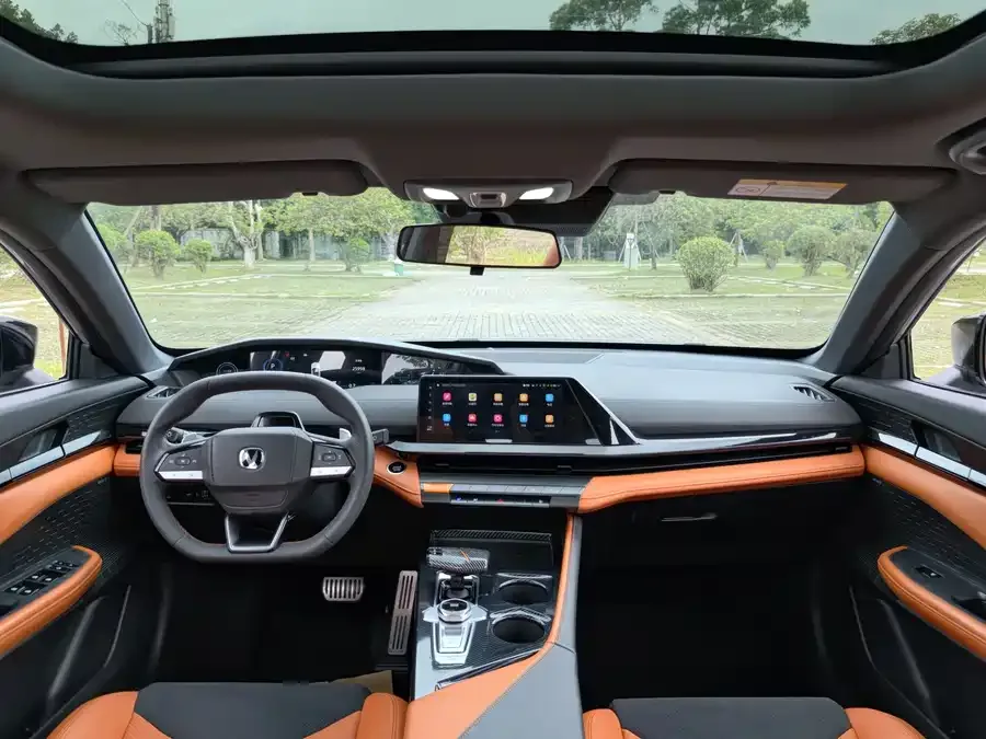 Changan UNI-V Changan UNI-V 2023 2.0T Speed Edition 2023 — миниатюра 3