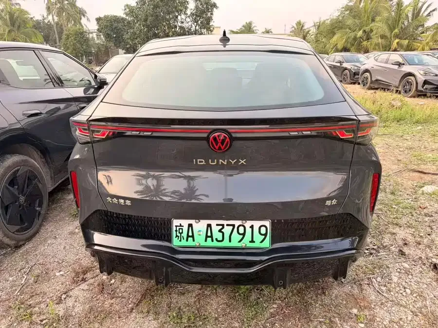 Volkswagen ID. UNYX 2024 Ultra Long Range Edition 2025 — миниатюра 2