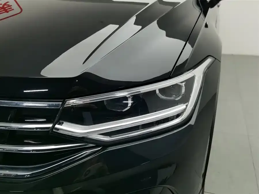 Volkswagen Tiguan L New Energy Tiguan L New Energy 2023 430PHEV Plug-in Hybrid Premium Edition 2024 — миниатюра 4