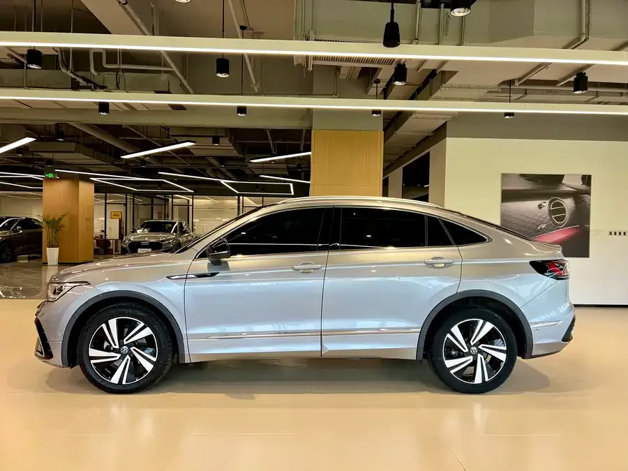 Volkswagen Tiguan X Tiguan X 2022 330TSI 2WD Flagship Edition 2022 — миниатюра 3