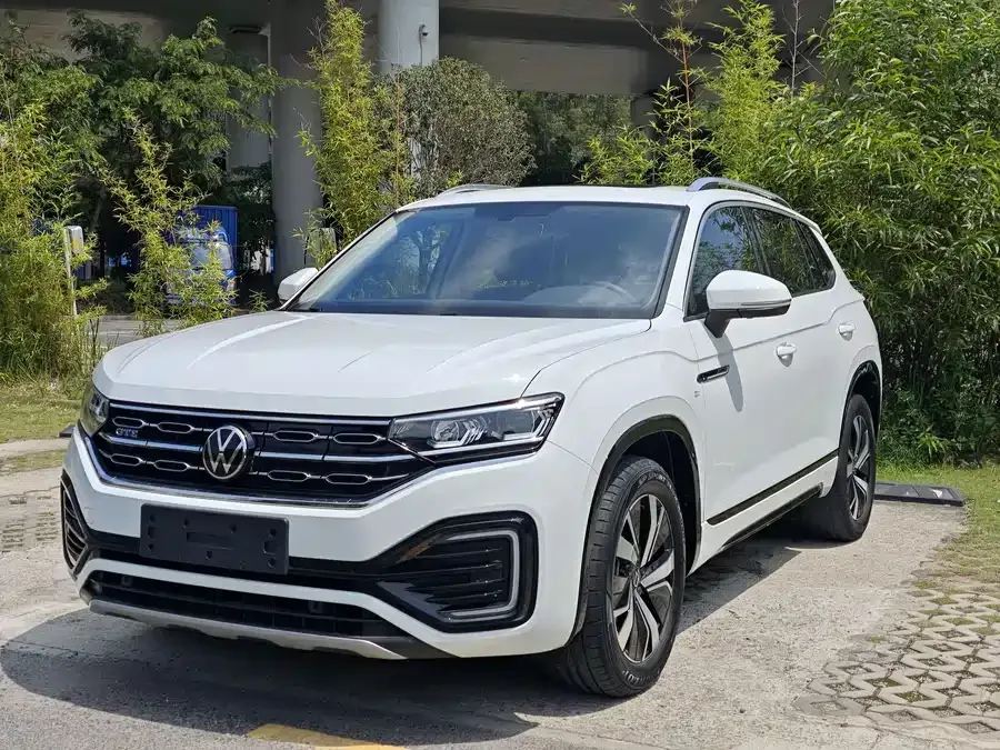 Volkswagen Tayron GTE plug-in hybrid Tanyue GTE plug-in hybrid 2022 1.4T luxury model 2023 — фото 1, купить с доставкой в Москву