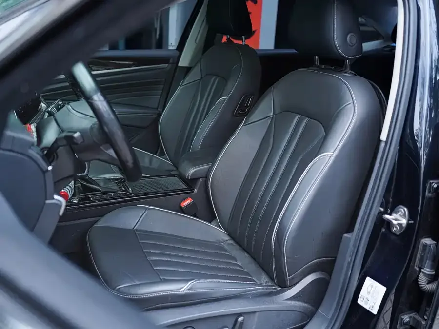 Volkswagen Passat New Energy Passat New Energy 2022 430PHEV Hybrid Luxury Edition 2023 — миниатюра 2