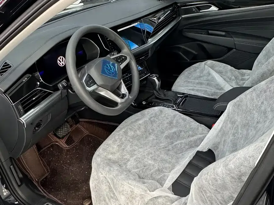 Volkswagen Passat New Energy Passat New Energy 2025 430PHEV Hybrid Business Edition 2026 — миниатюра 2