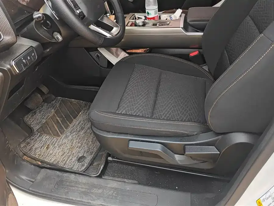 Haval Big dog Haval Big Dog 2022 1.5T DCT 2WD Husky Edition 2022 — миниатюра 3
