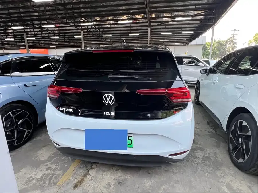 Volkswagen ID.3 Volkswagen ID.3 2023 Upgraded Pure Smart Edition 2023 — миниатюра 2