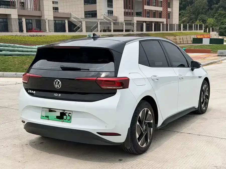 Volkswagen ID.3 Volkswagen ID.3 2023 Pure Smart Edition 2023 — миниатюра 3