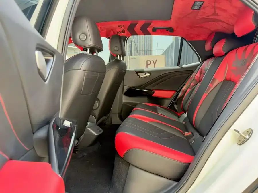 Volkswagen ID.3 Volkswagen ID.3 2025 Smart Edition Extreme Oxygen Edition 2024 — миниатюра 2