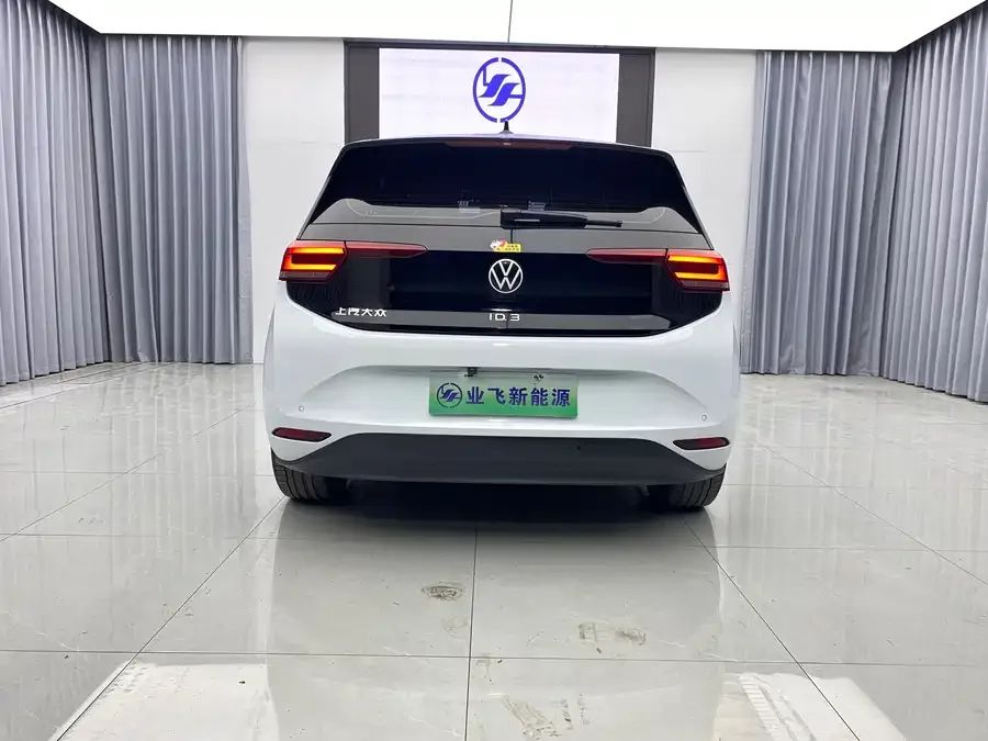 Volkswagen ID.3 Volkswagen ID.3 2023 Upgraded Pure Smart Edition 2023 — миниатюра 2