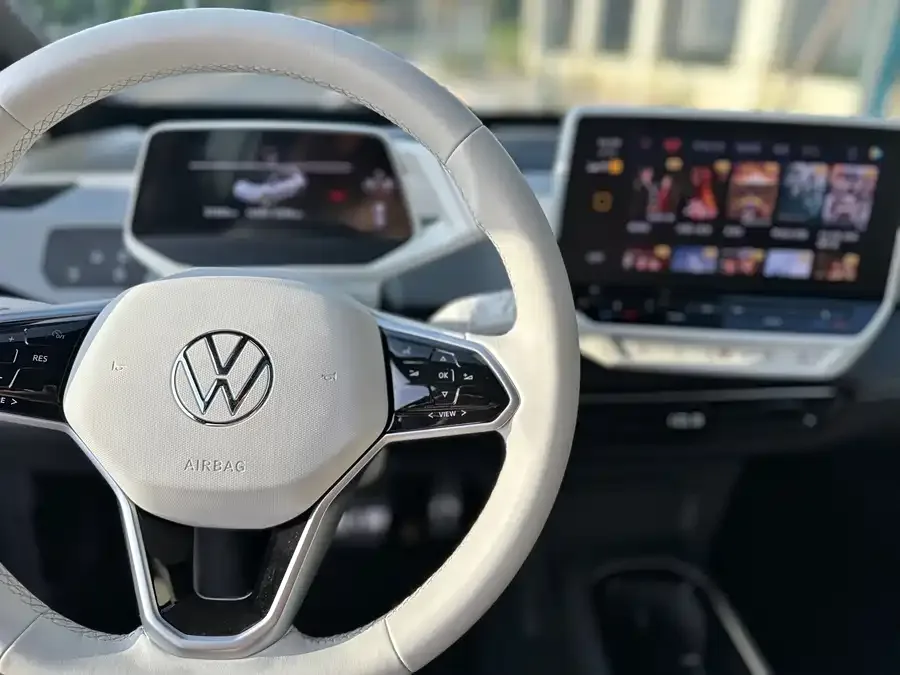 Volkswagen ID.3 Volkswagen ID.3 2024 Outstanding Edition 2024 — миниатюра 4