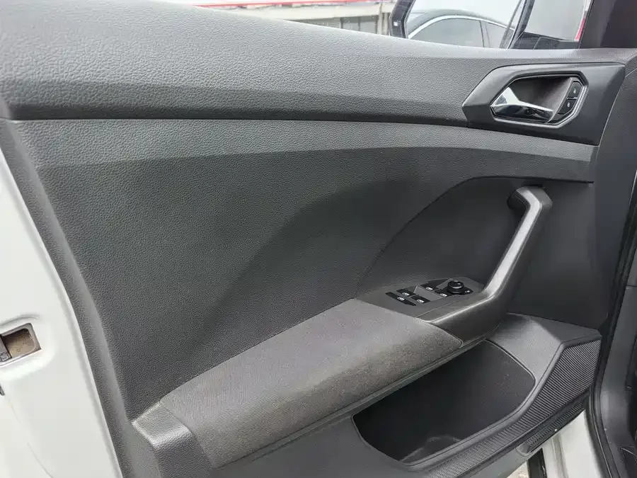 Volkswagen Tukai (T-Cross) Tukai 2023 1.5L Automatic Fashion Edition 2023 — миниатюра 3