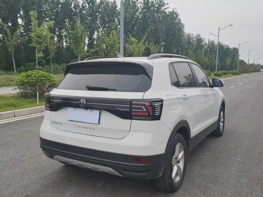 Volkswagen Tukai (T-Cross) Tukai 2023 1.5L Automatic Fashion Edition 2024 — миниатюра 4
