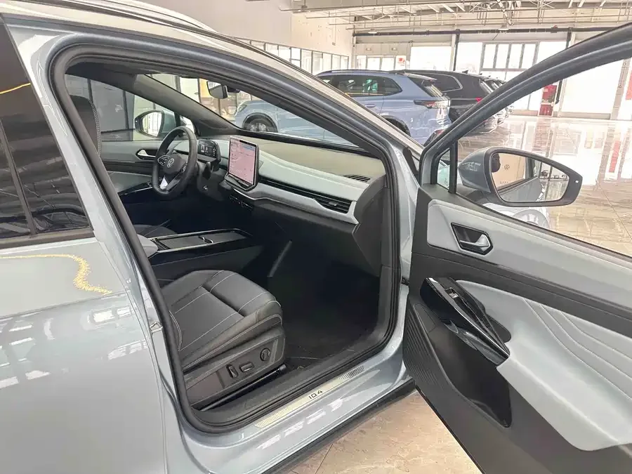 Volkswagen ID.4 X ID.4 X 2025 Model Smart Edition Pure Smart Edition 2024 — миниатюра 4