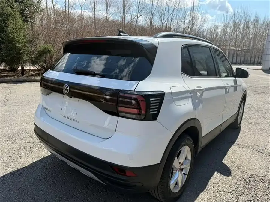 Volkswagen Tukai (T-Cross) Tukai 2023 facelift 1.5L automatic comfort version 2023 — миниатюра 4