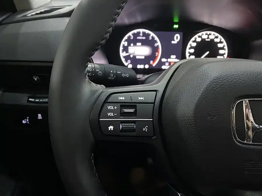 Honda CR-V 2024 240TURBO 2WD Front Edition 5 Seaters 2025 — миниатюра 5
