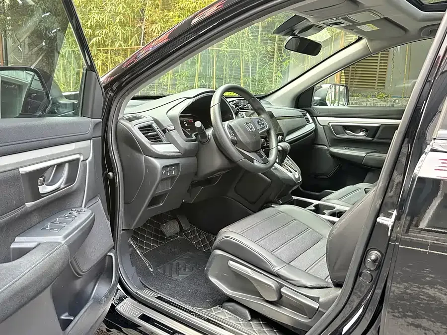 Honda CR-V 2021 240TURBO CVT 2WD Urban Edition 2022 — миниатюра 2
