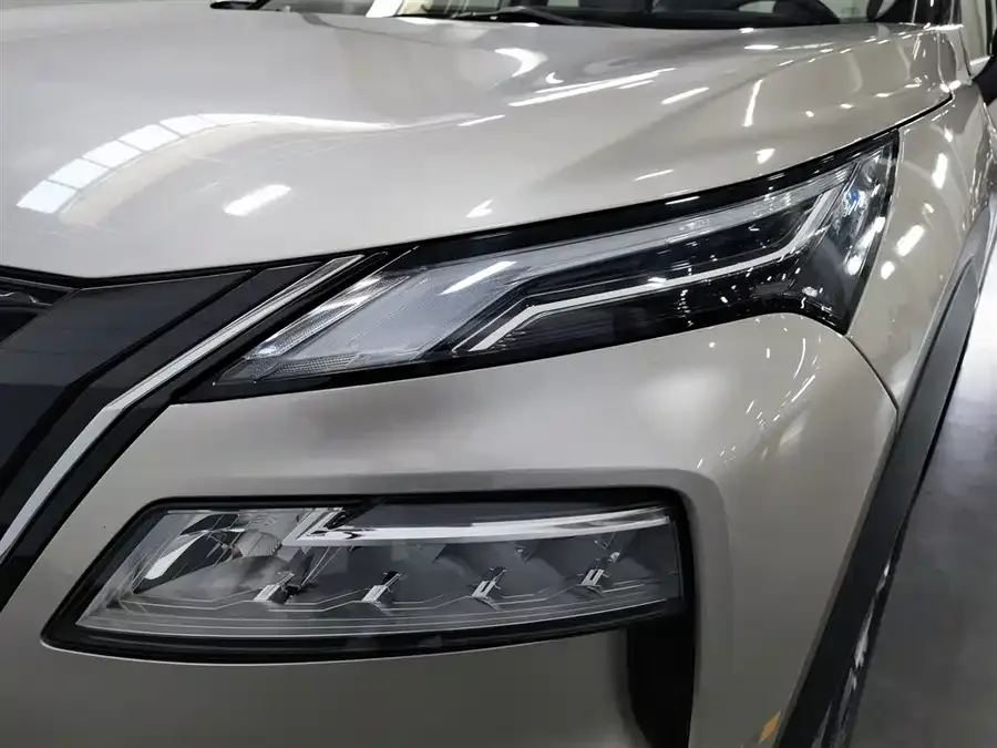 Nissan X-Trail X-Trail 2023 e-POWER Super Hybrid Dual Motor Four-Wheel Drive Luxury Edition 2023 — миниатюра 4