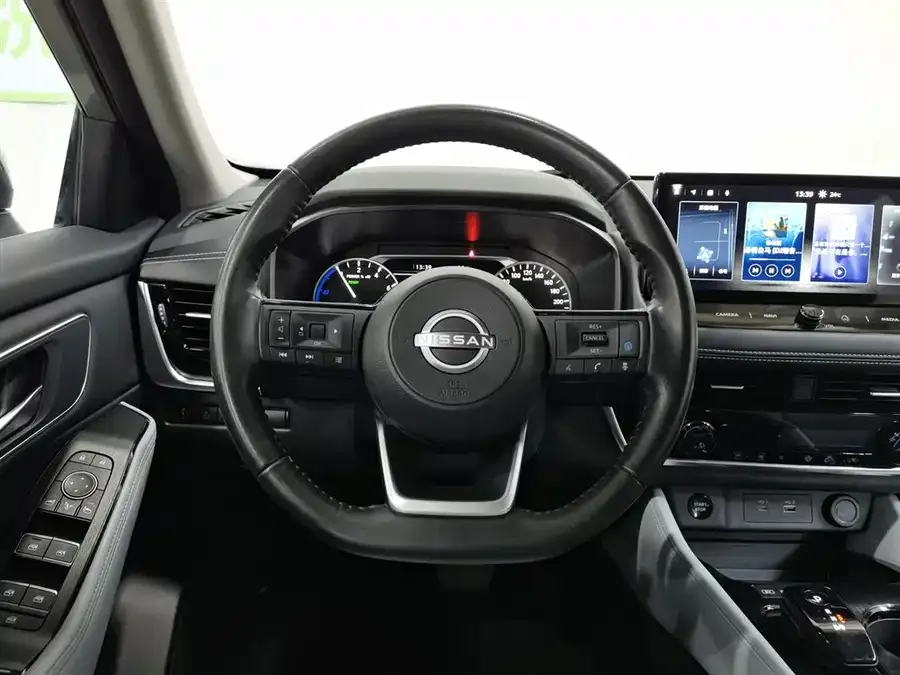 Nissan X-Trail X-Trail 2023 e-POWER Super Hybrid Dual Motor Four-Wheel Drive Luxury Edition 2023 — миниатюра 5