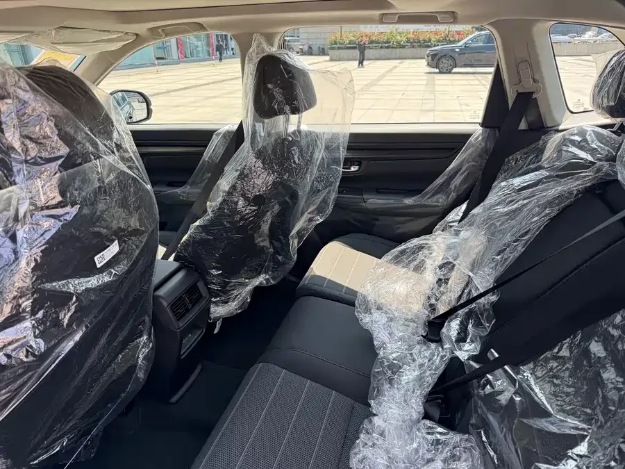 Honda CR-V 2026 Global 30th Anniversary Glory Edition 240TURBO 2WD Vitality Edition 2026 — миниатюра 4