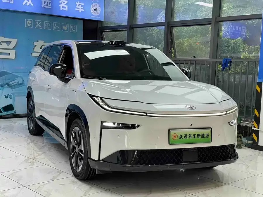 Toyota BZ3X Bozhi 3X 2025 520 Pro+ LiDAR Edition 2025 — миниатюра 3