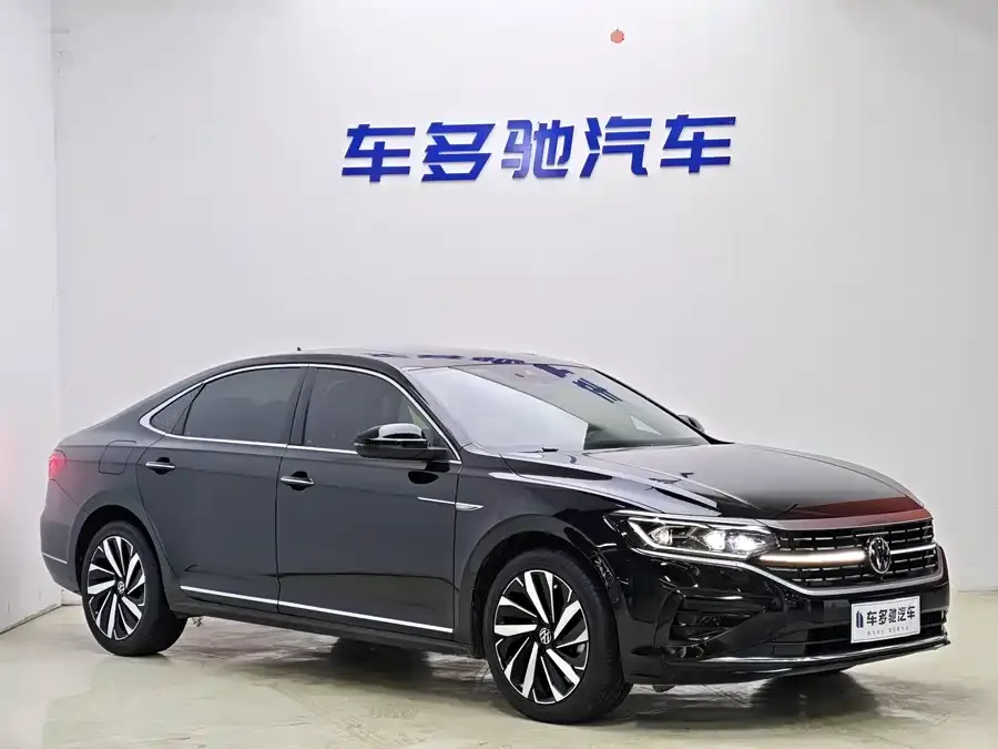 Volkswagen Passat Passat 2023 280TSI Business Edition 2023 — фото 1, купить с доставкой в Москву