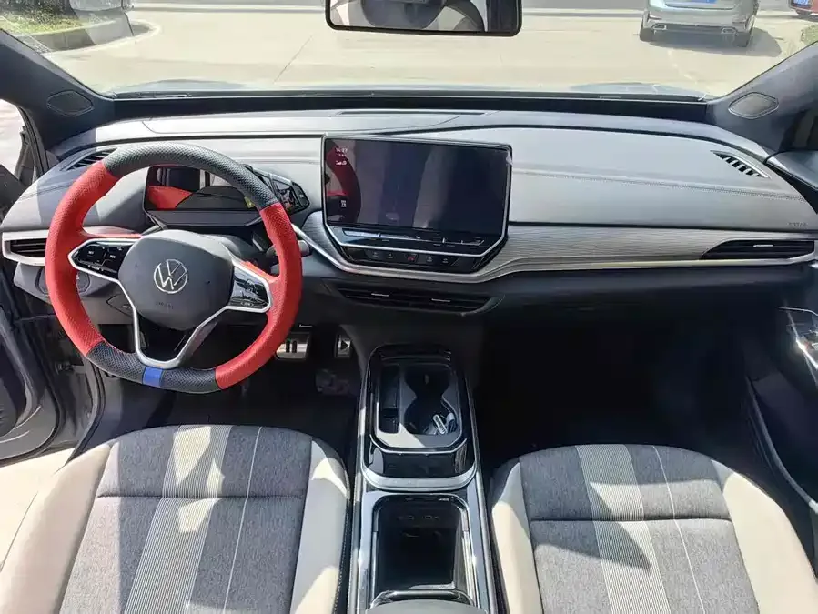 Volkswagen ID.4 CROZZ ID.4 CROZZ 2021 Long-range PURE+ 2WD Edition 2022 — миниатюра 2
