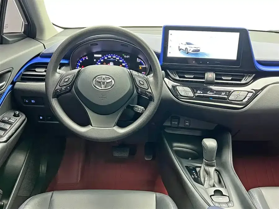Toyota CHR 2023 2.0L Leading Edition 2023 — миниатюра 5