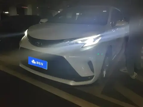 Toyota Granvia 2025 купить в Москве