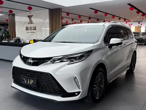 Toyota Granvia 2025 купить в Москве