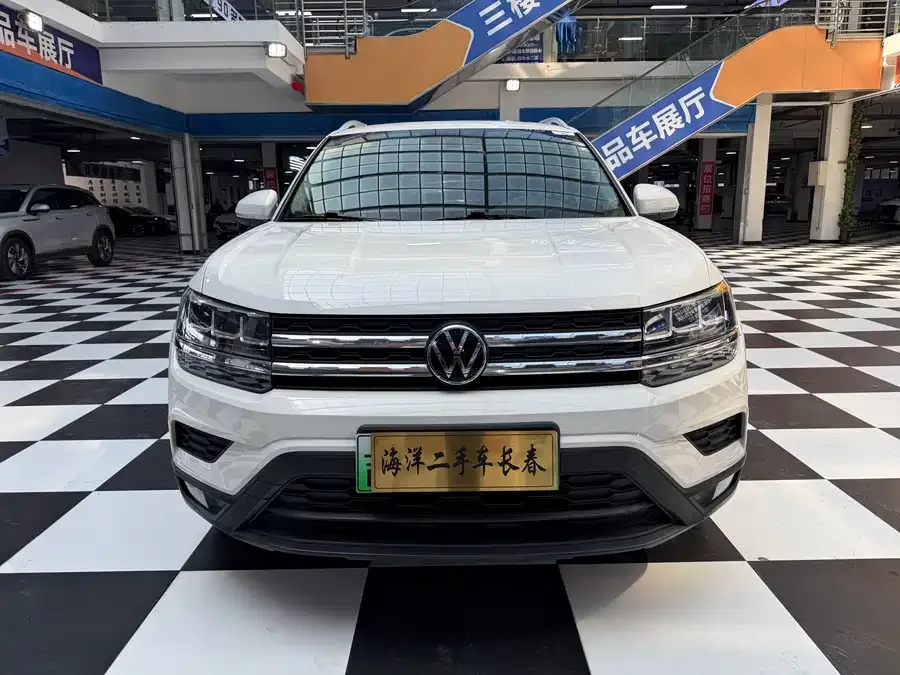 Volkswagen Tiguan (Tharu) 2021 Tuyue 280TSI 2WD Comfort Edition 2022 — миниатюра 3