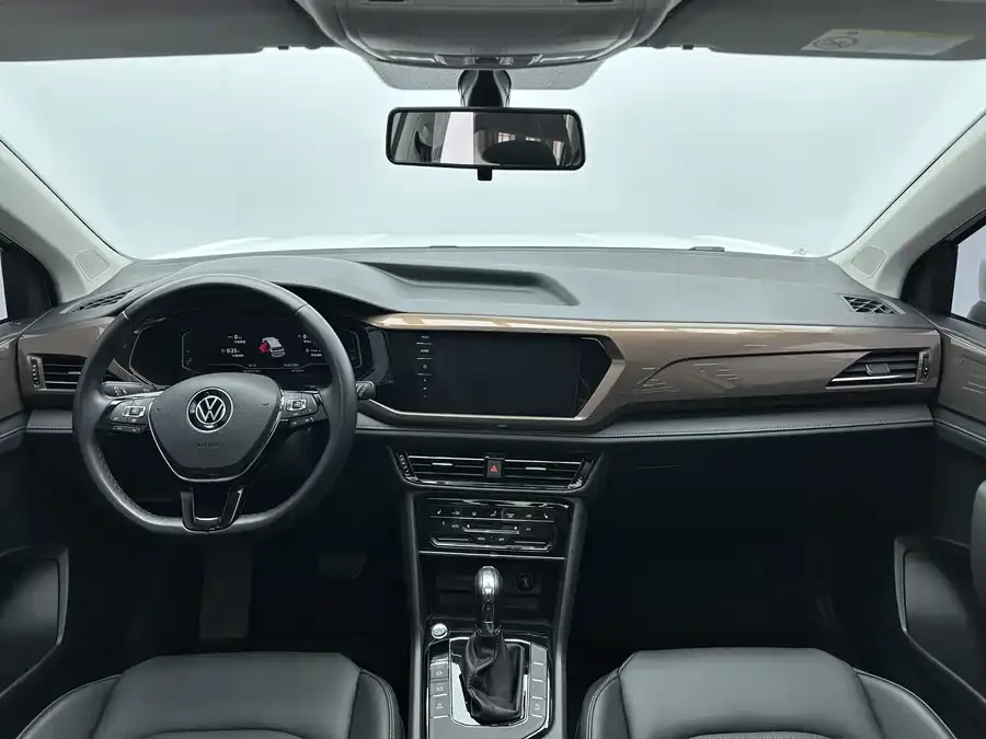 Volkswagen Tiguan (Tharu) Tuyue 2022 280TSI 2WD Luxury Edition 2022 — миниатюра 4