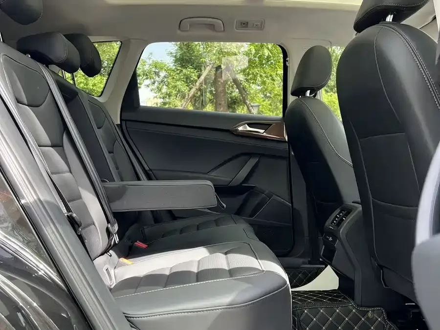 Volkswagen Tiguan (Tharu) Tuyue 2022 280TSI 2WD Luxury Edition 2023 — миниатюра 5