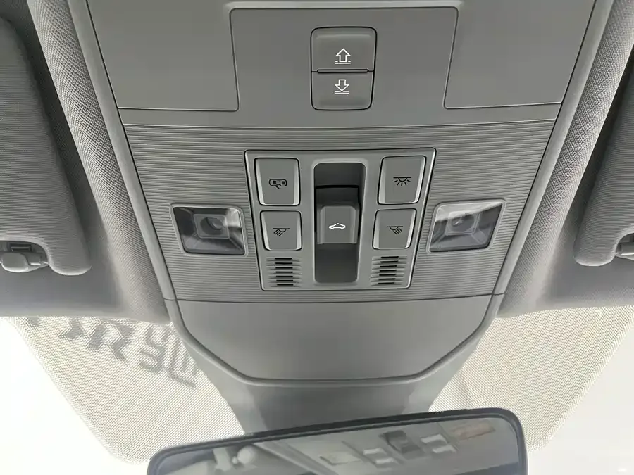 Volkswagen Tiguan (Tharu) Tuyue 2025 New 1.5L Sharp Edition 2024 — миниатюра 5