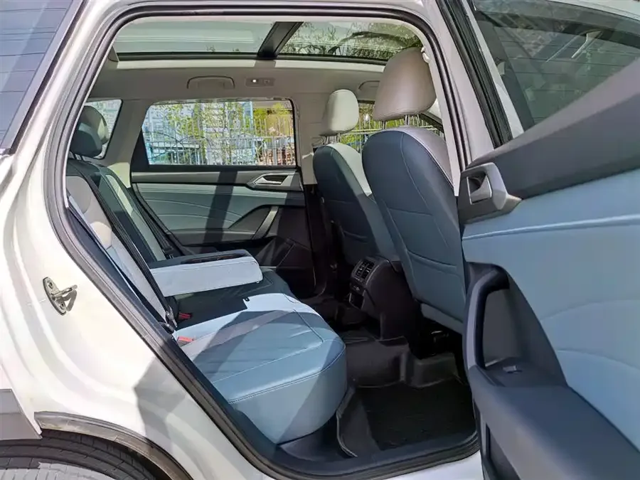 Volkswagen Tiguan (Tharu) Tuyue 2023 300TSI 2WD Full Moon Edition 2024 — миниатюра 5