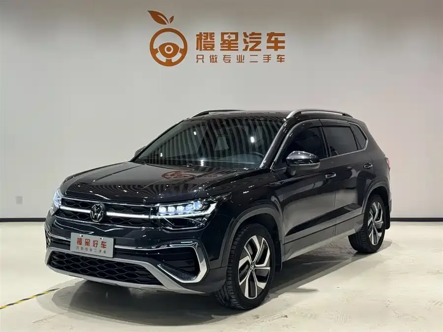 Volkswagen Tiguan (Tharu) Tuyue 2023 300TSI 2WD Full Moon Edition 2023 — фото 1, купить с доставкой в Москву