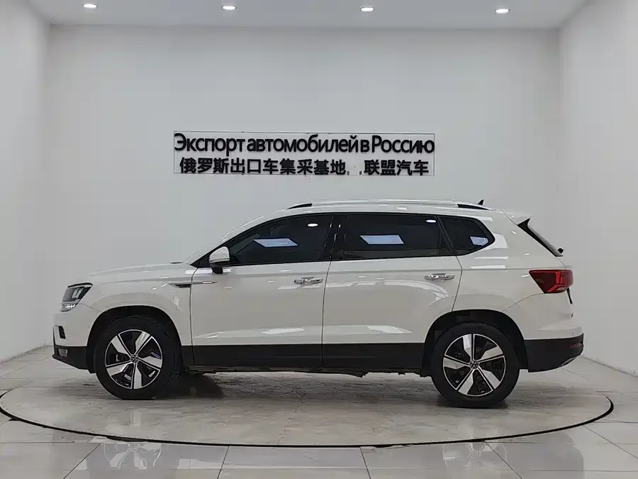 Volkswagen Tiguan (Tharu) Tuyue 2022 280TSI 2WD Comfort Edition 2022 — миниатюра 2