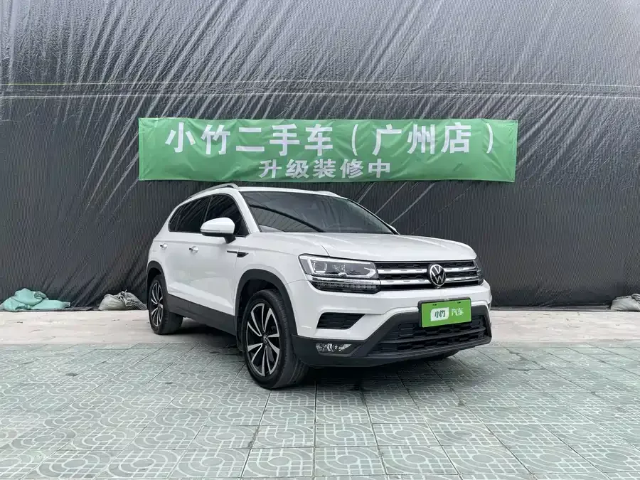 Volkswagen Tiguan (Tharu) Tuyue 2022 280TSI 2WD Luxury Edition 2023 — миниатюра 3
