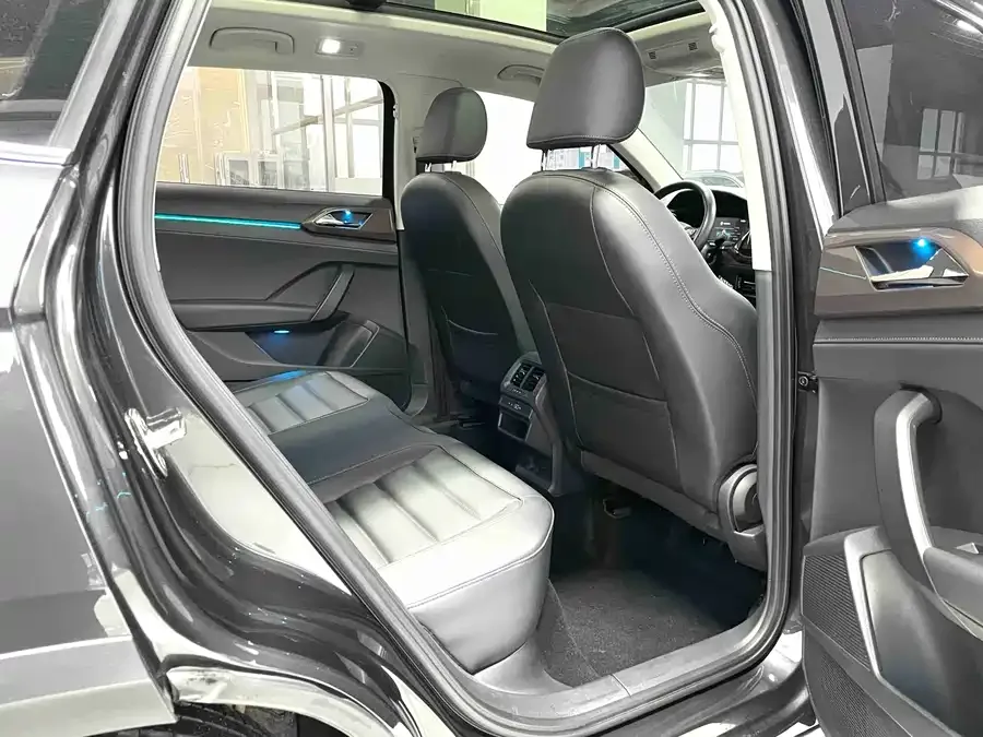 Volkswagen Tiguan (Tharu) Tuyue 2022 280TSI 2WD Luxury Edition 2022 — миниатюра 5