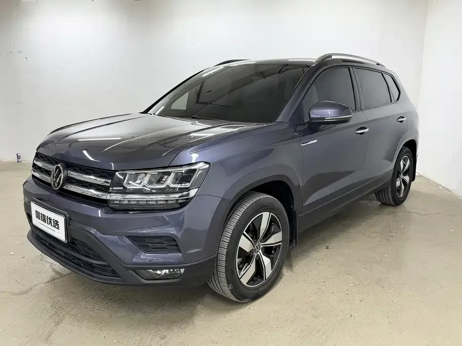Volkswagen Tiguan (Tharu) Tuyue 2022 280TSI 2WD Luxury Edition 2023 — фото 1, купить с доставкой в Москву