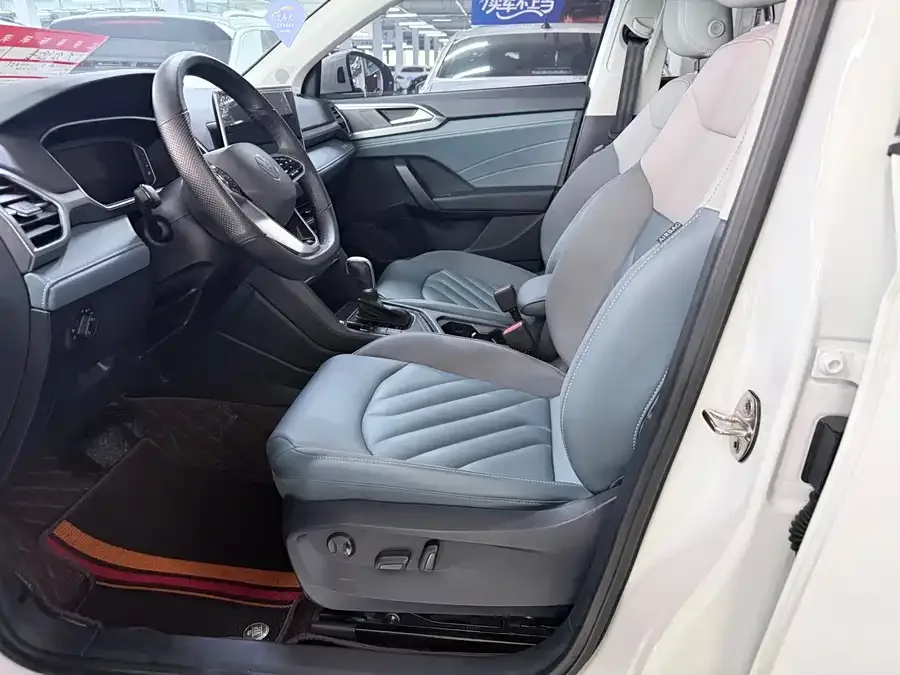 Volkswagen Tiguan (Tharu) Tuyue 2023 300TSI 2WD Full Moon Edition 2023 — миниатюра 4