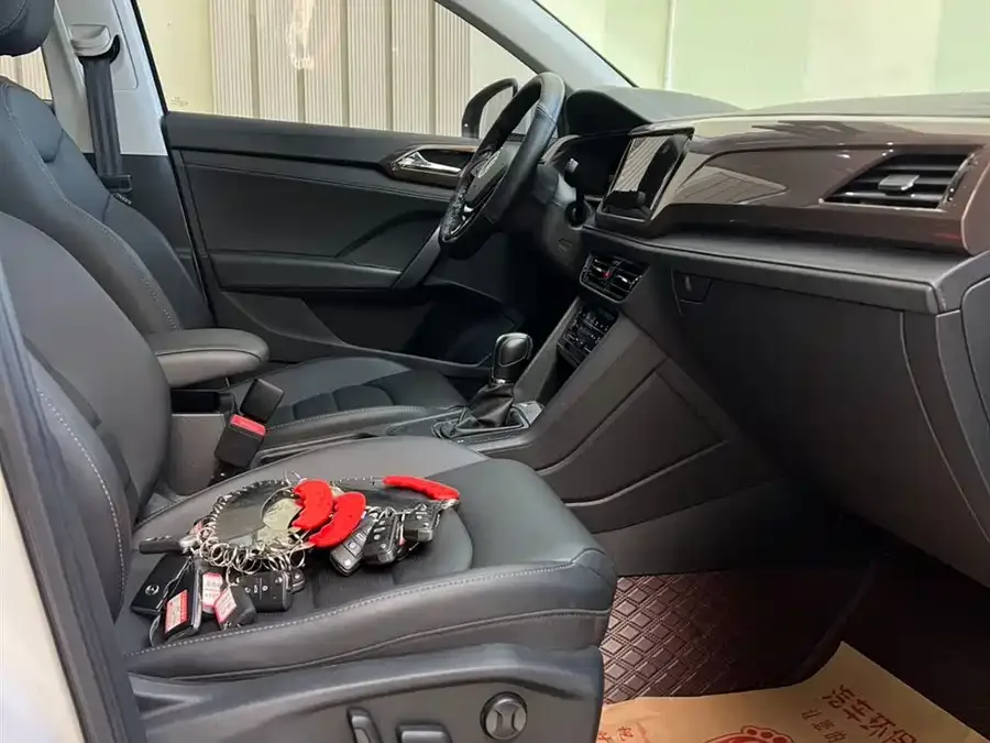 Volkswagen Tiguan (Tharu) Tuyue 2022 280TSI 2WD Luxury Edition 2022 — миниатюра 5