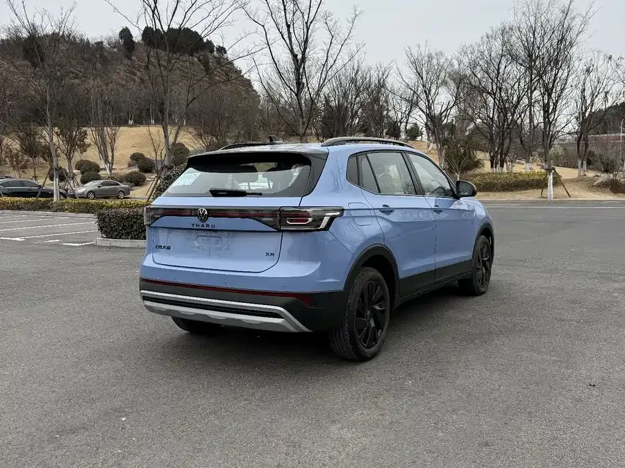 Volkswagen Tiguan (Tharu) Tuyue 2025 New 300TSI Ruixiang Edition 2024 — миниатюра 2