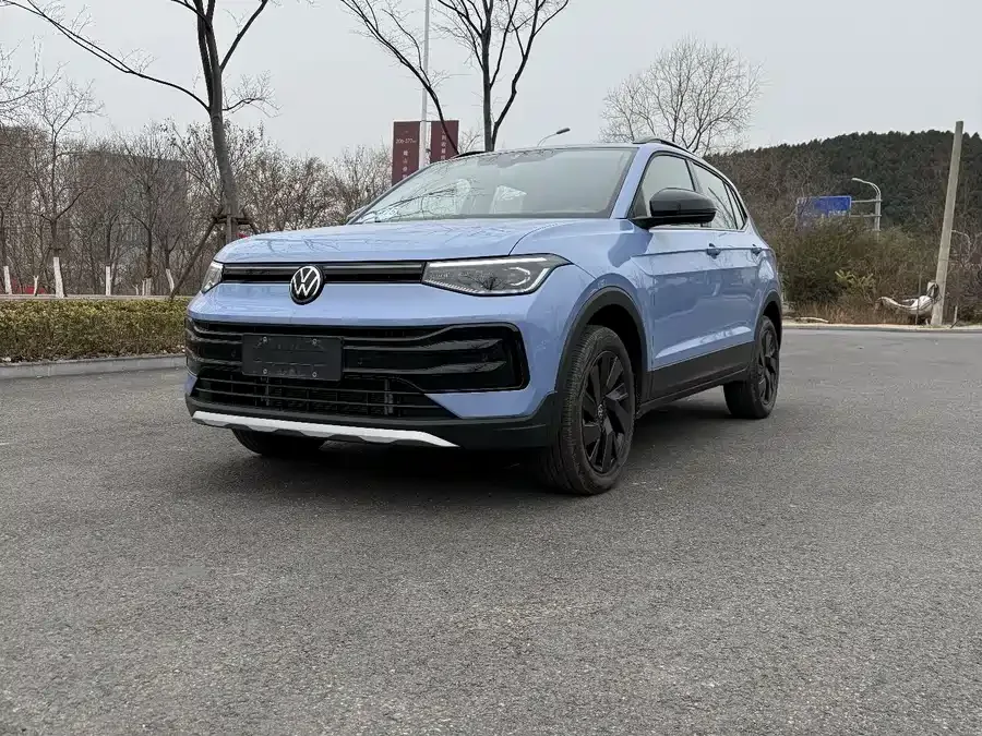Volkswagen Tiguan (Tharu) Tuyue 2025 New 300TSI Ruixiang Edition 2024 — фото 1, купить с доставкой в Москву