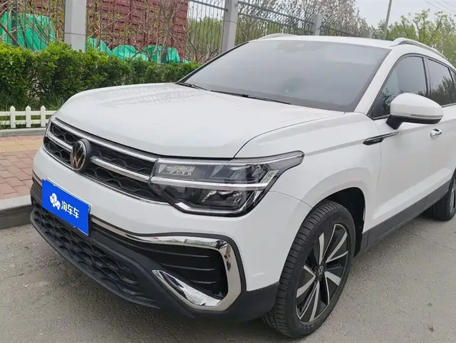 Volkswagen Tiguan (Tharu) 2023 Tuyue 300TSI 2WD Bright Moon Edition 2023 — фото 1, купить с доставкой в Москву