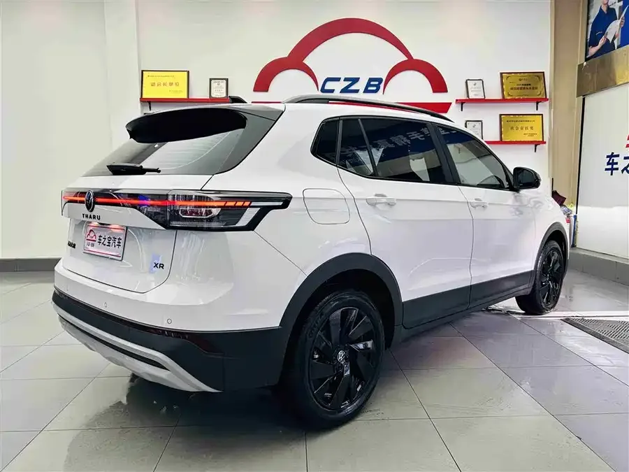 Volkswagen Tiguan (Tharu) 2026 Tiguan 1.5L Sharp Edition 2025 — миниатюра 2