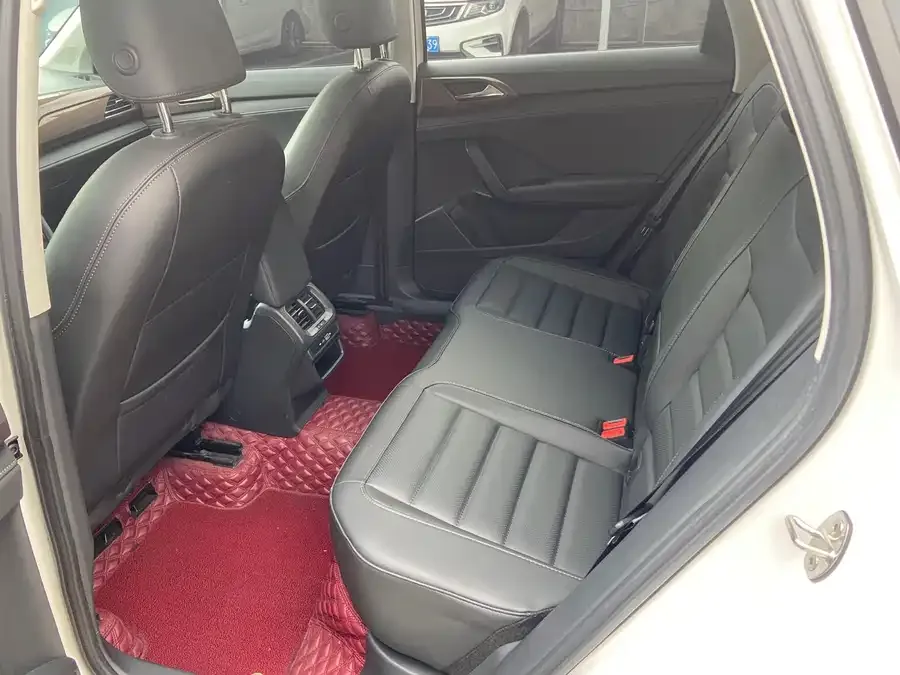 Volkswagen Tiguan (Tharu) Tuyue 2022 280TSI 2WD Luxury Edition 2022 — миниатюра 5