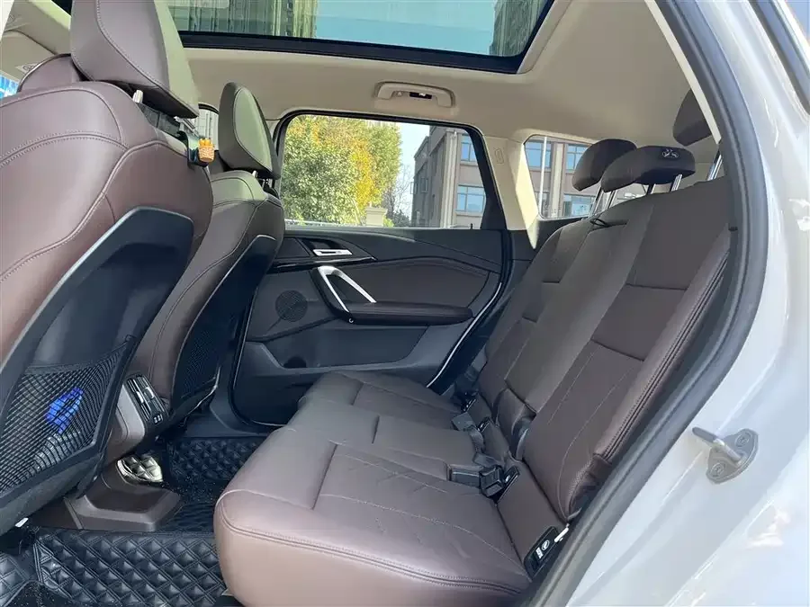 BMW X1 2023 sDrive20Li X Design Package 2023 — миниатюра 2