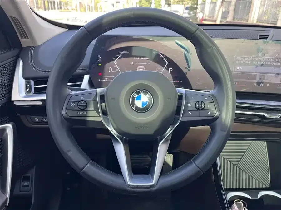 BMW X1 2023 sDrive20Li X Design Package 2023 — миниатюра 4