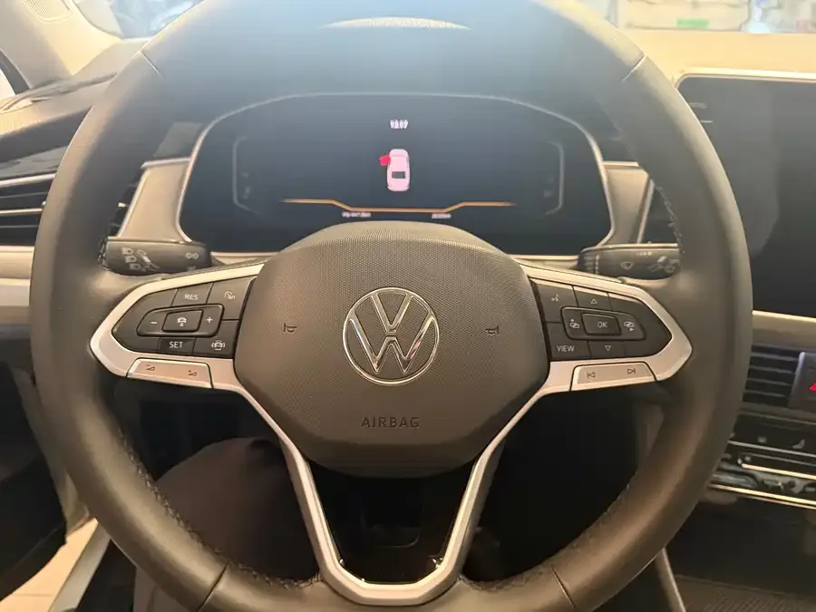 Volkswagen Bora Bora 2024 300TSI DSG Premium Edition 2024 — миниатюра 2