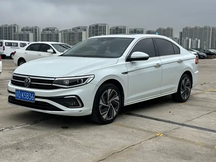 Volkswagen Bora Bora 2023 280TSI DSG Premium Edition 2022 — миниатюра 3